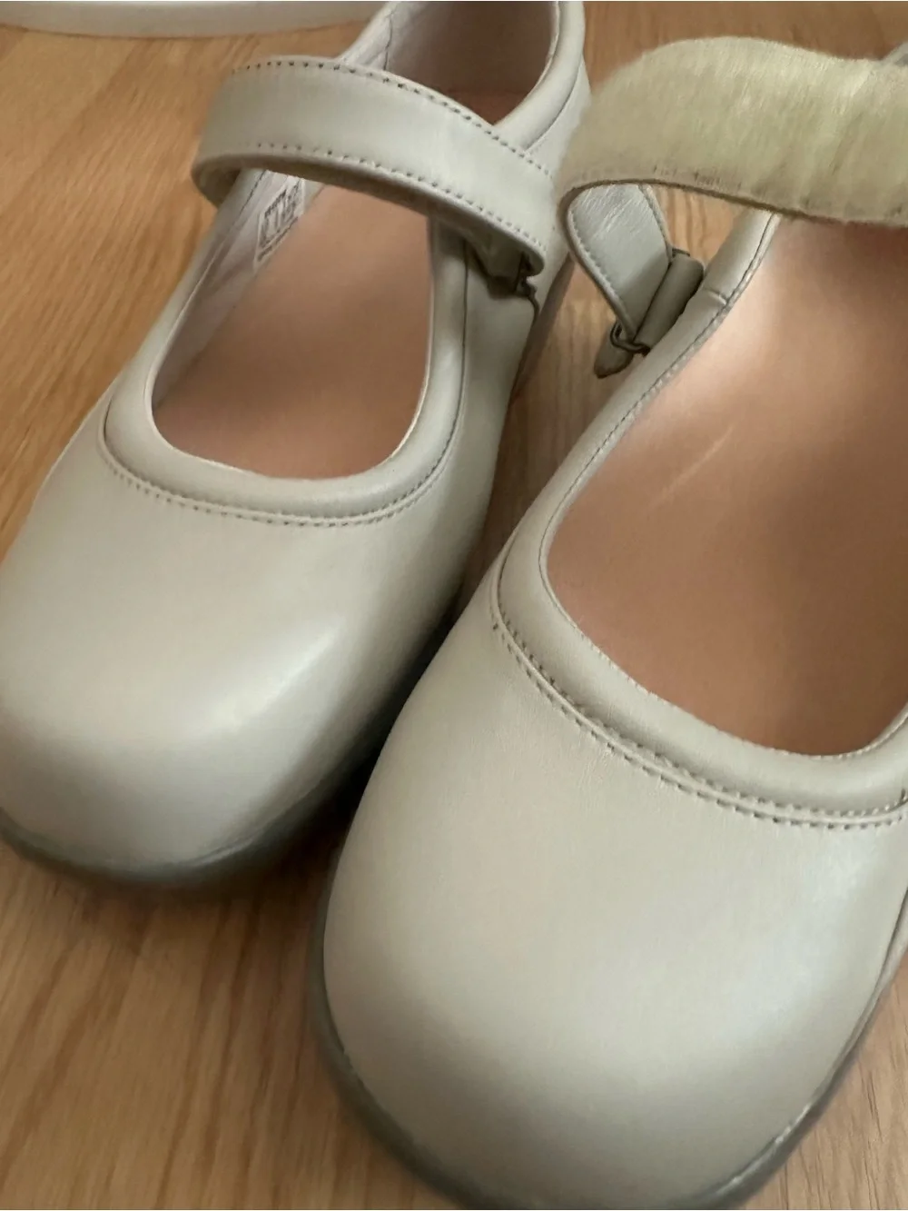Apex Mary Jane Flats in Light Gray with Strap